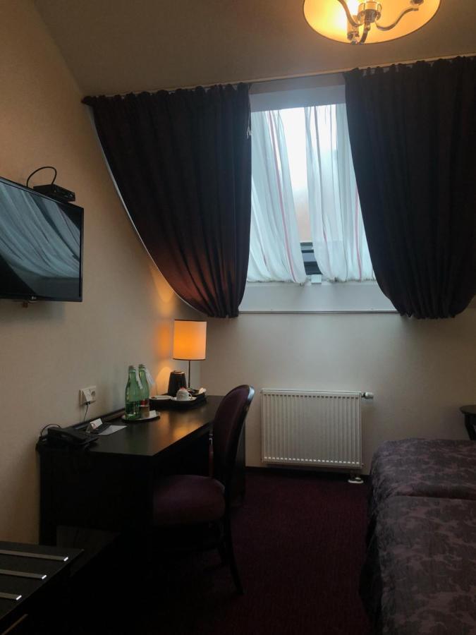 Residence Helmova Prague Luaran gambar